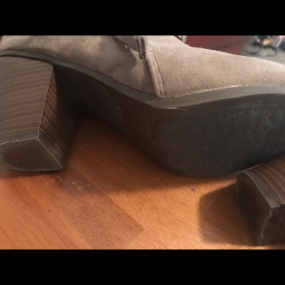 Booties - Picture 4 of 4